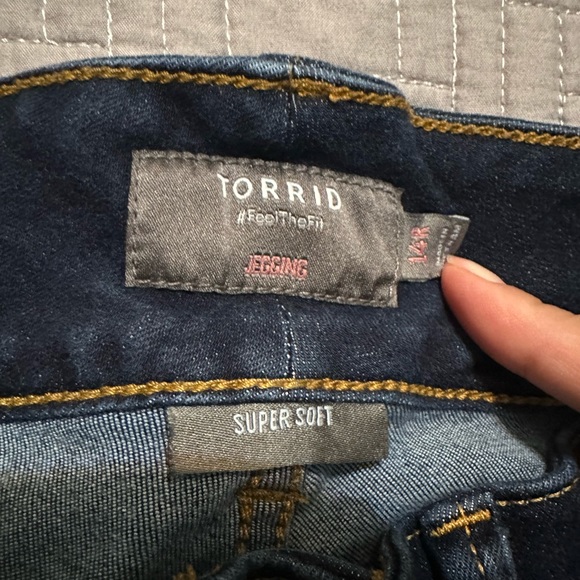 Torrid Jegging Skinny Super Soft High-Rise Jeans - Picture 9 of 10